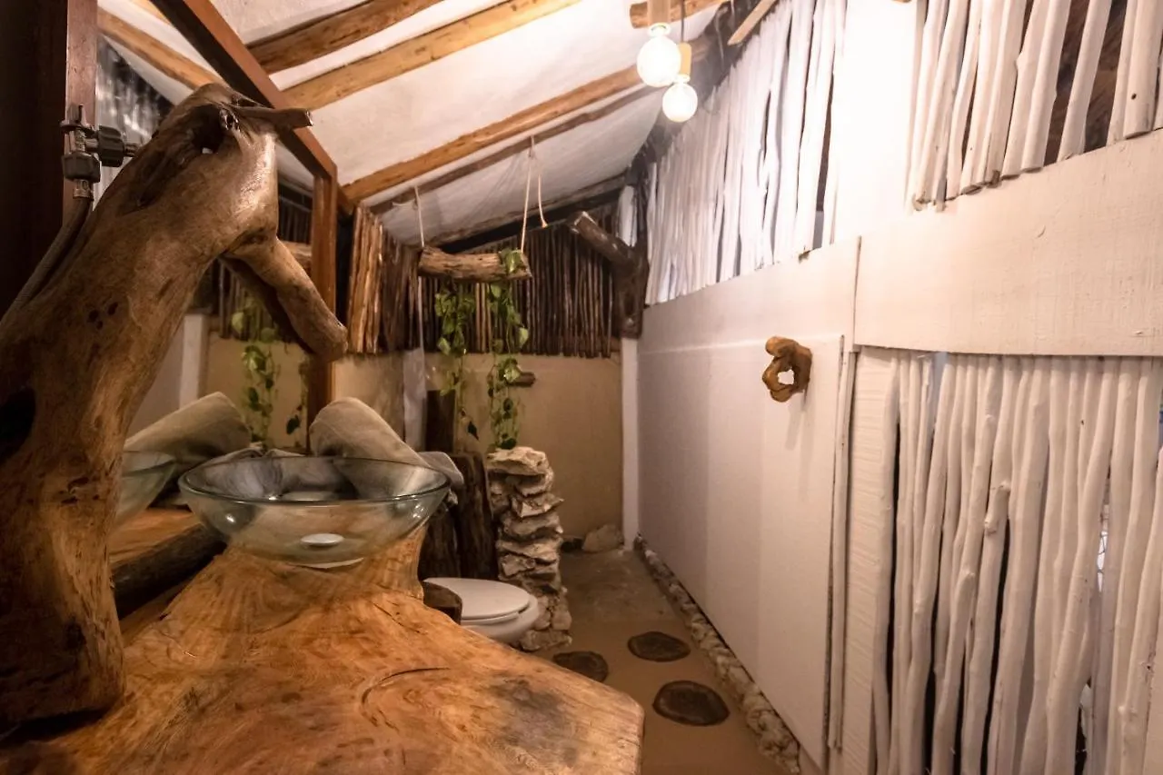 Hotel Natura Glamping Caribe Playa del Carmen 0*,